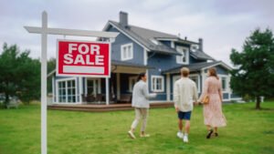 What to Do When Your House Doesn’t Sell for Months